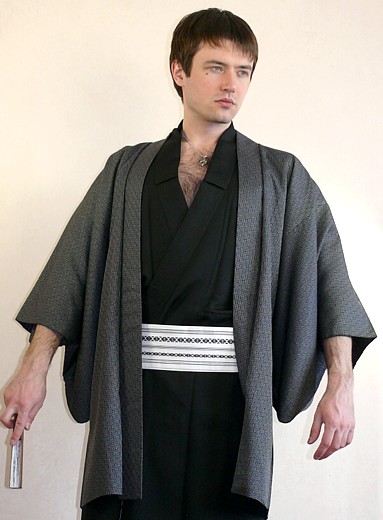 японская традиционная одежда: кимоно, хаори, оби